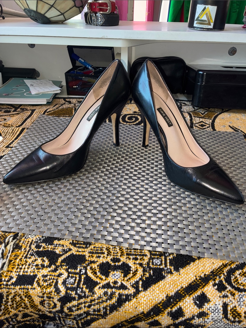 Nine West Black Pointed Toe Leather Pumps - Picture 3 of 6